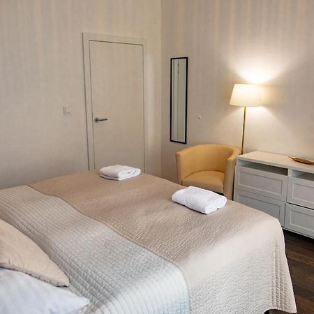 Luxury Modern Designed Oldtown Apartment Praha Bagian luar foto
