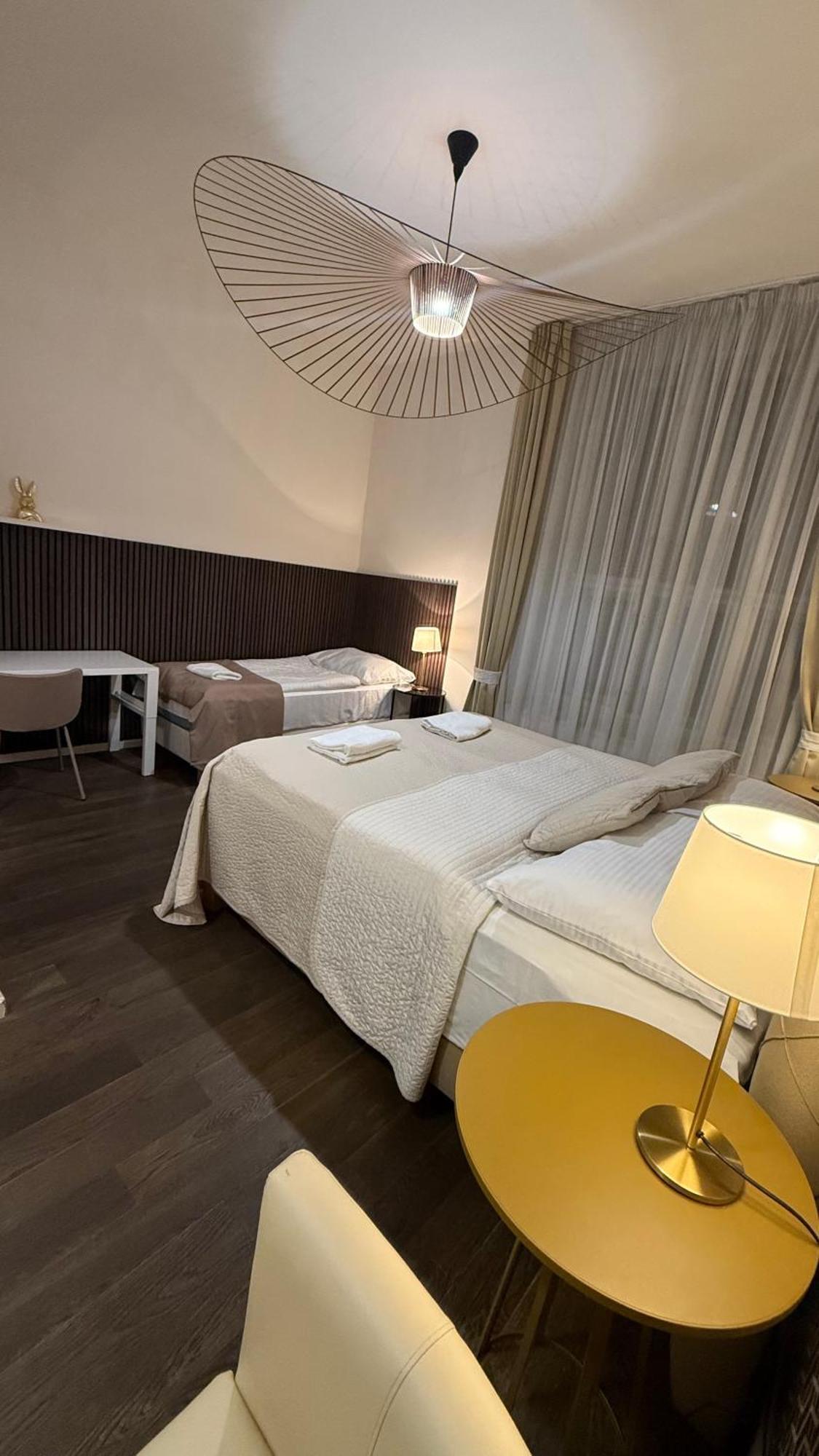 Luxury Modern Designed Oldtown Apartment Praha Bagian luar foto