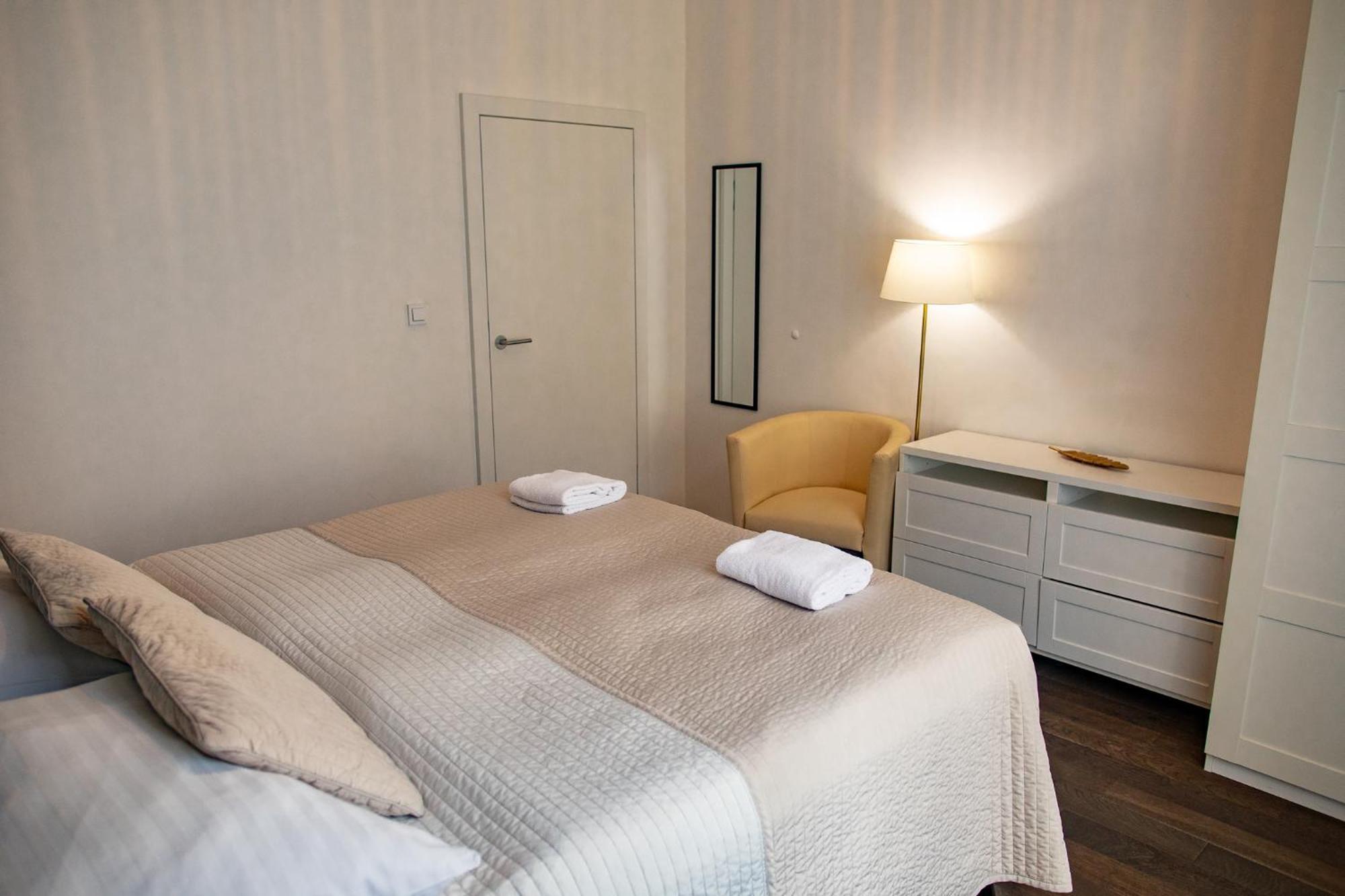 Luxury Modern Designed Oldtown Apartment Praha Bagian luar foto