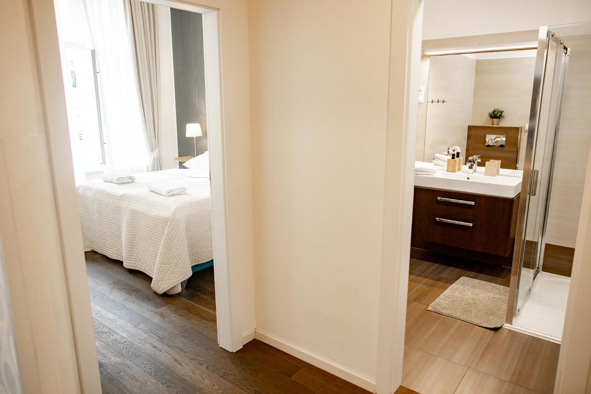 Luxury Modern Designed Oldtown Apartment Praha Bagian luar foto