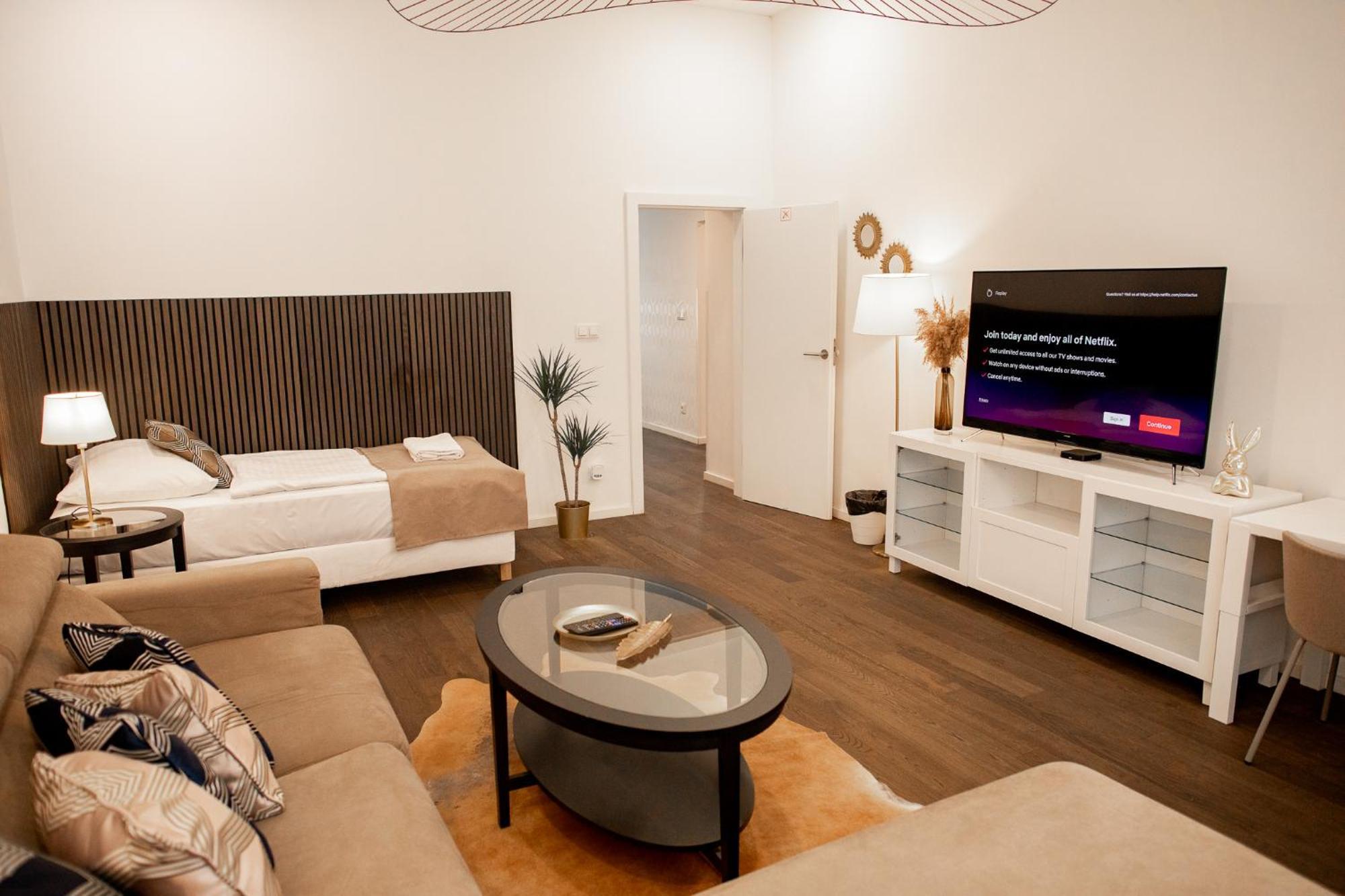 Luxury Modern Designed Oldtown Apartment Praha Bagian luar foto