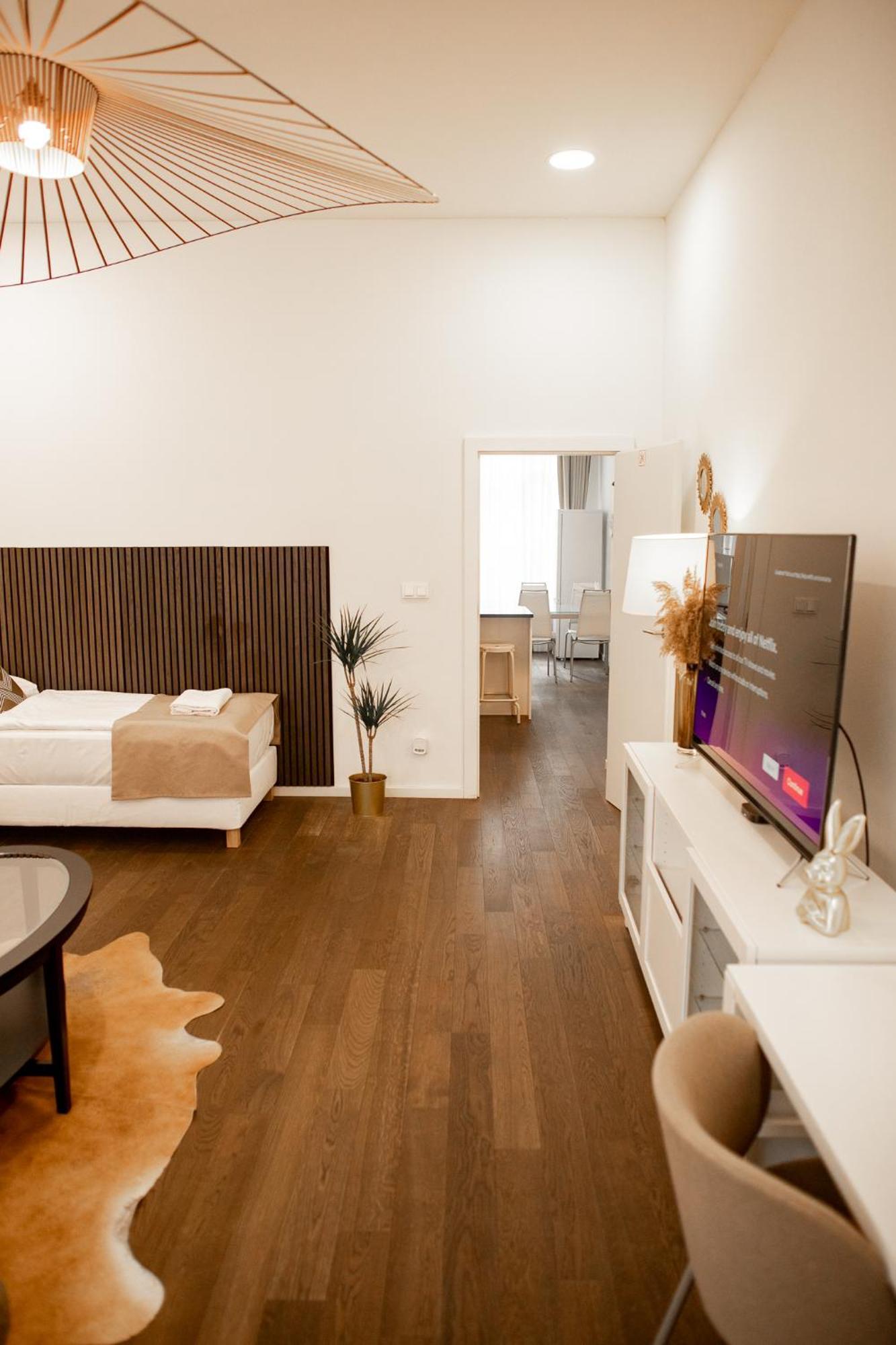 Luxury Modern Designed Oldtown Apartment Praha Bagian luar foto