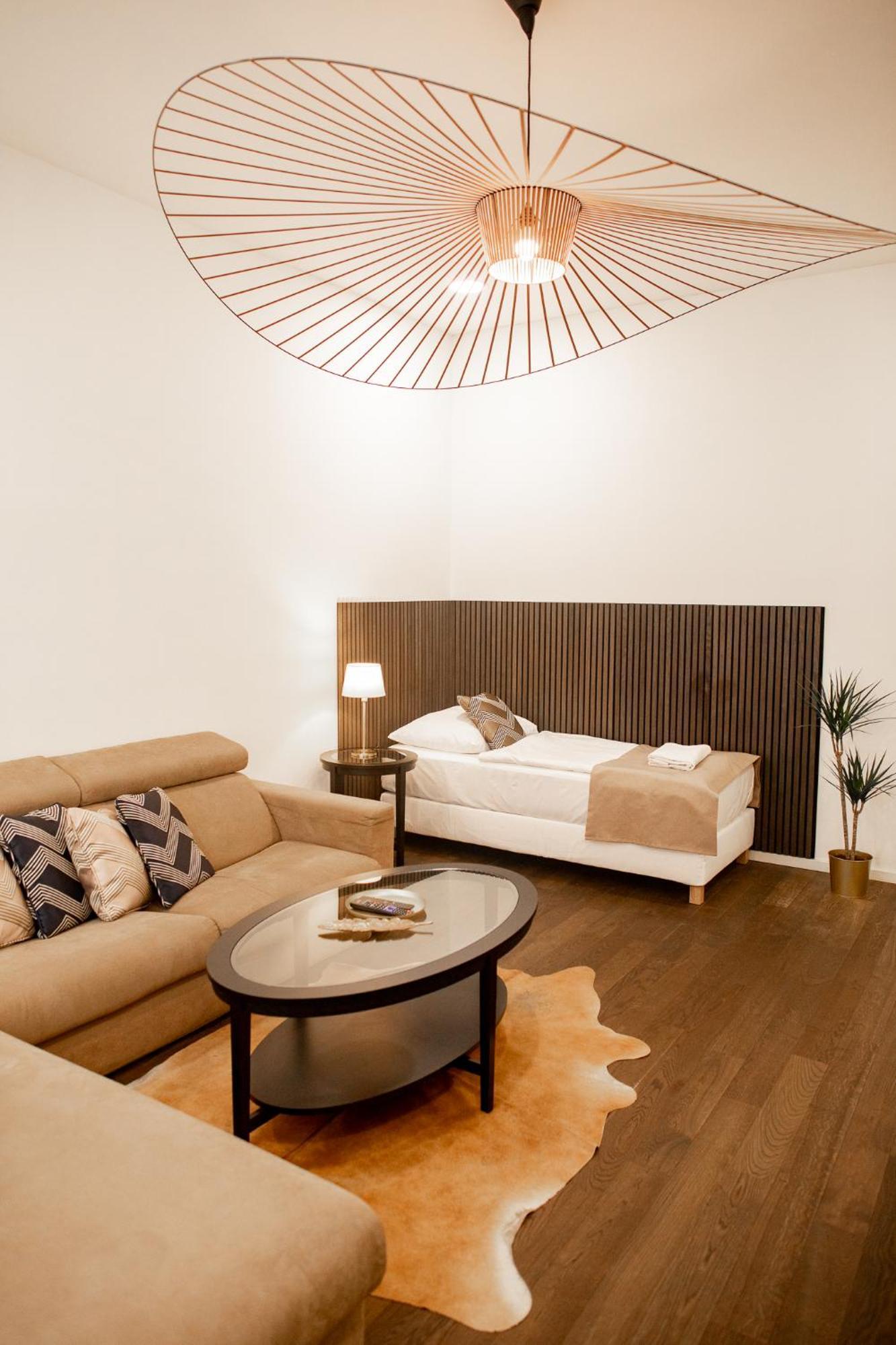 Luxury Modern Designed Oldtown Apartment Praha Bagian luar foto
