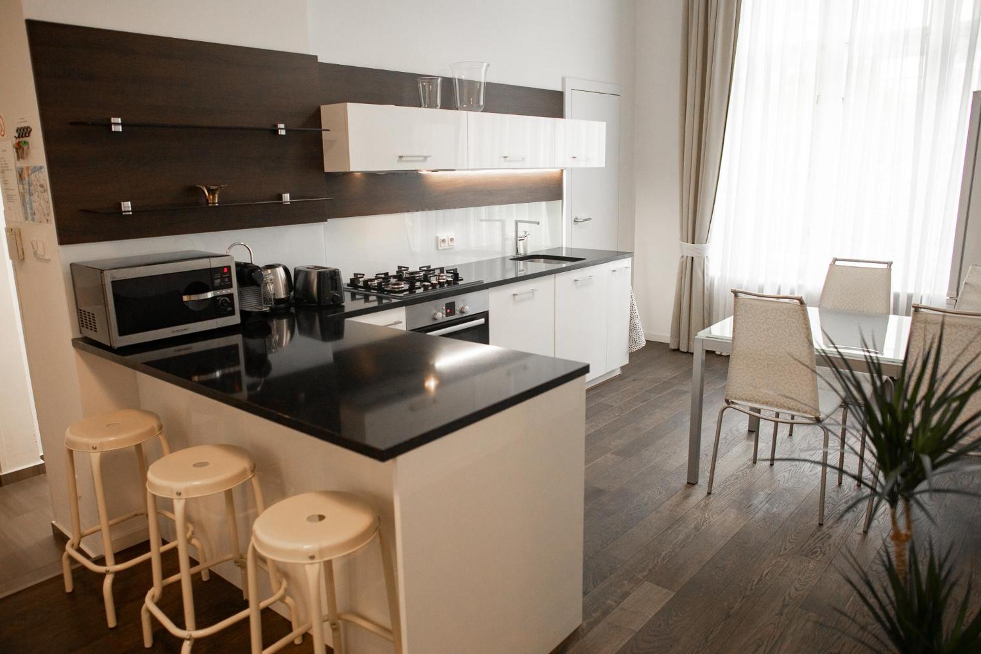 Luxury Modern Designed Oldtown Apartment Praha Bagian luar foto