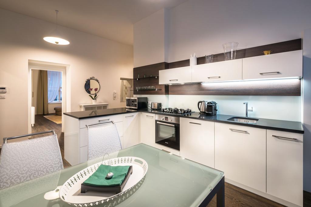 Luxury Modern Designed Oldtown Apartment Praha Bagian luar foto