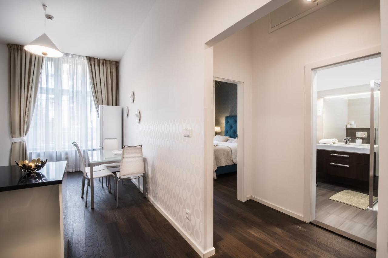 Luxury Modern Designed Oldtown Apartment Praha Bagian luar foto